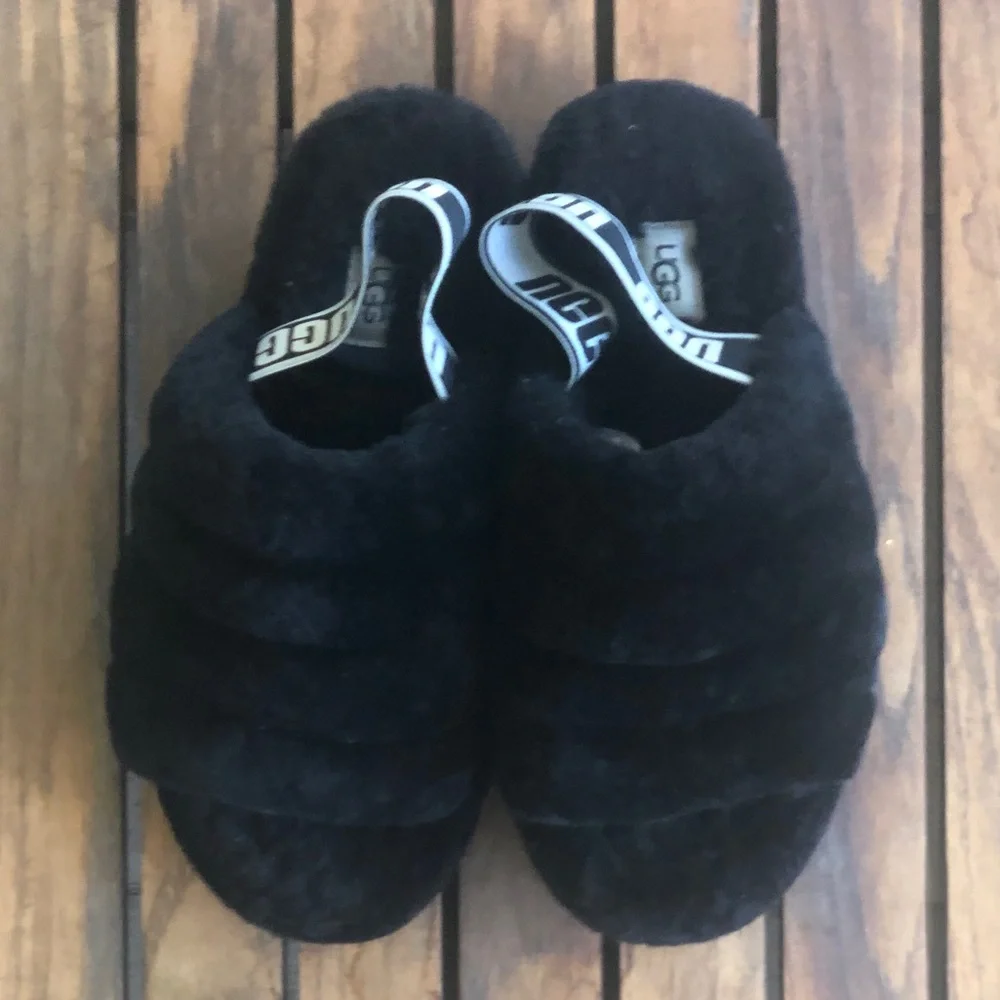 UGG fluff yaeh slide size 8 black - Picture 4 of 8